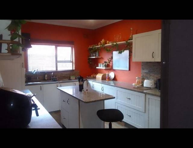 4 BEDROOM HOUSE FOR SALE IN NORTHDALE